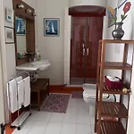 Alojamento de Acomodação e Pequeno-almoço Ocsia 3*