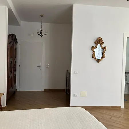 Ocsia Alojamento de Acomodação e Pequeno-almoço San Giorgio a Cremano